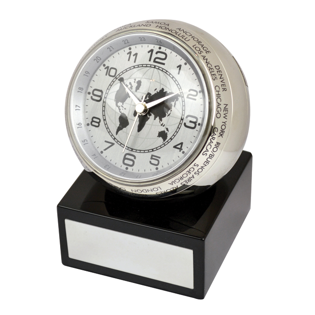 RELOJ DE METAL Y BASE DE MADERA CON ESTUCHE G270